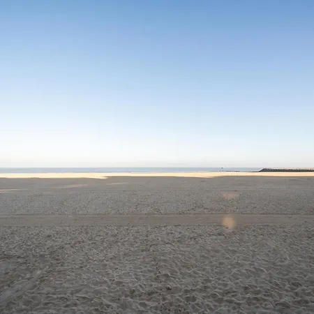 Daire Luxe Comfort App Met Zijdelings Zeezicht En In Centrum